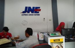 Pengiriman Paket JNE Menjangkau Banyak Daerah di Indonesia